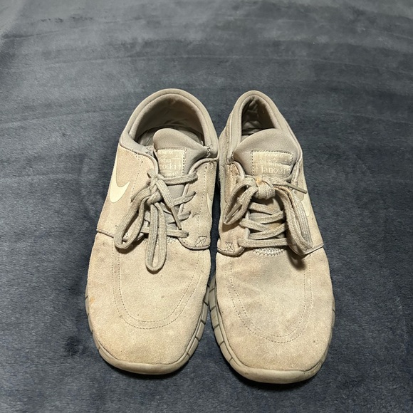 Nike Other - Mans Nike air shoe size 10